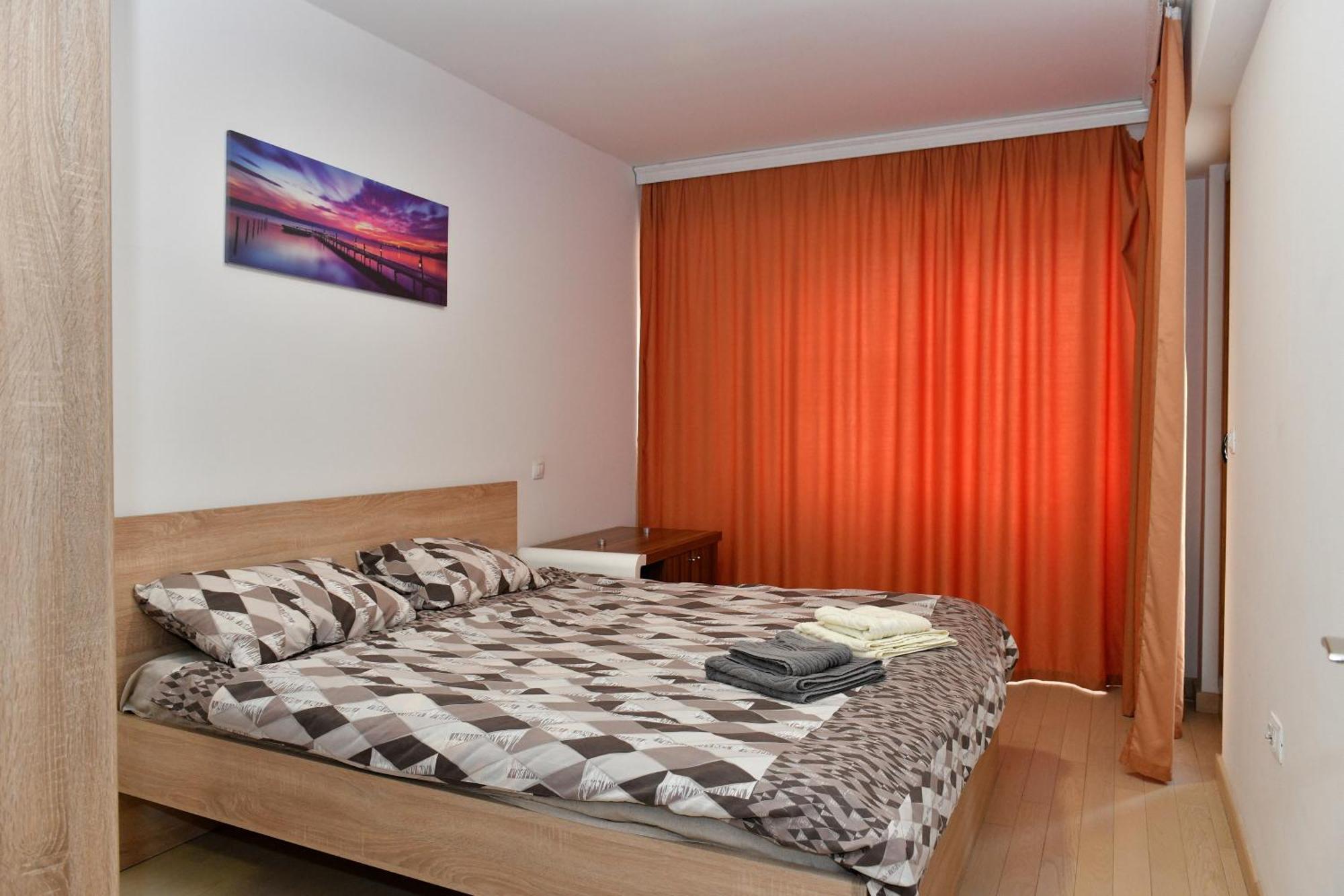 Skopje Starlight Apartments - Flatiron Bagian luar foto