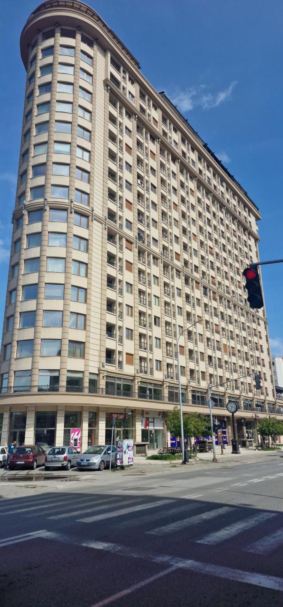 Skopje Starlight Apartments - Flatiron Bagian luar foto